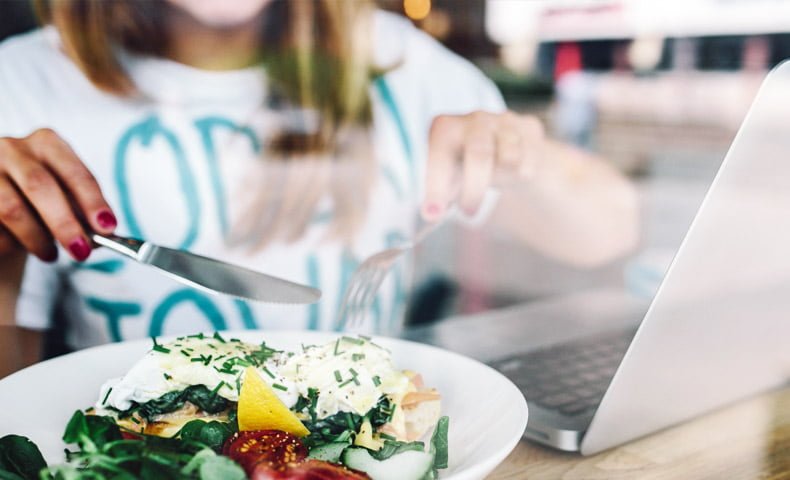 How to Eat Healthy When Working From Home