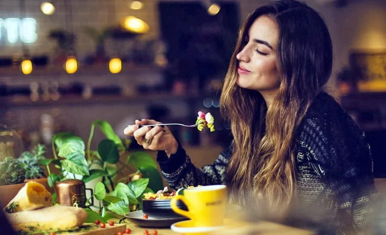 mindful eating is about being present when we eat