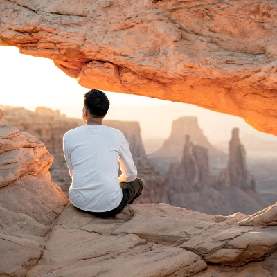3-day men's yoga & meditation retreat in canyonlands national park in utah